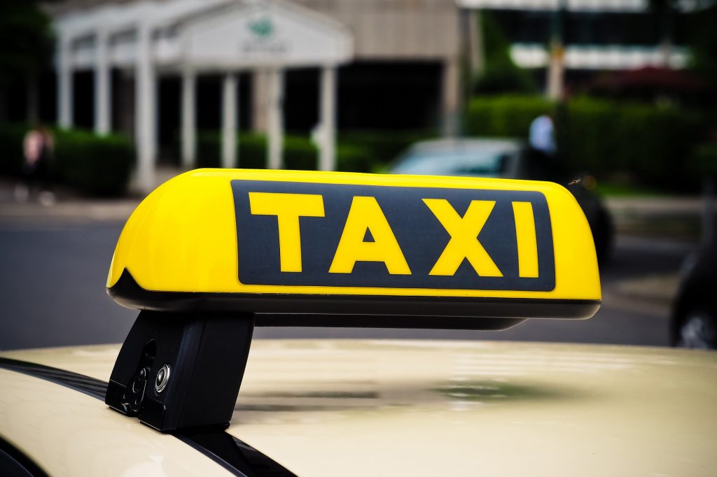 taxi-g019bb1989_1920